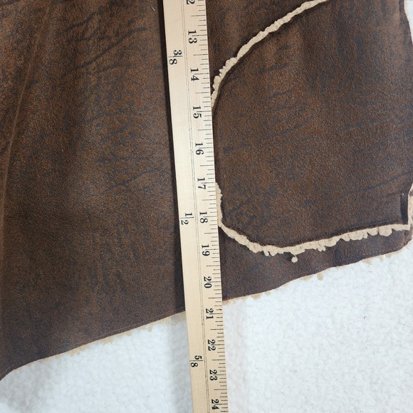 C C California Women L Faux Suede Sherpa Fawn Vest Coffee Brown Boho Western NWT - Picture 7 of 9